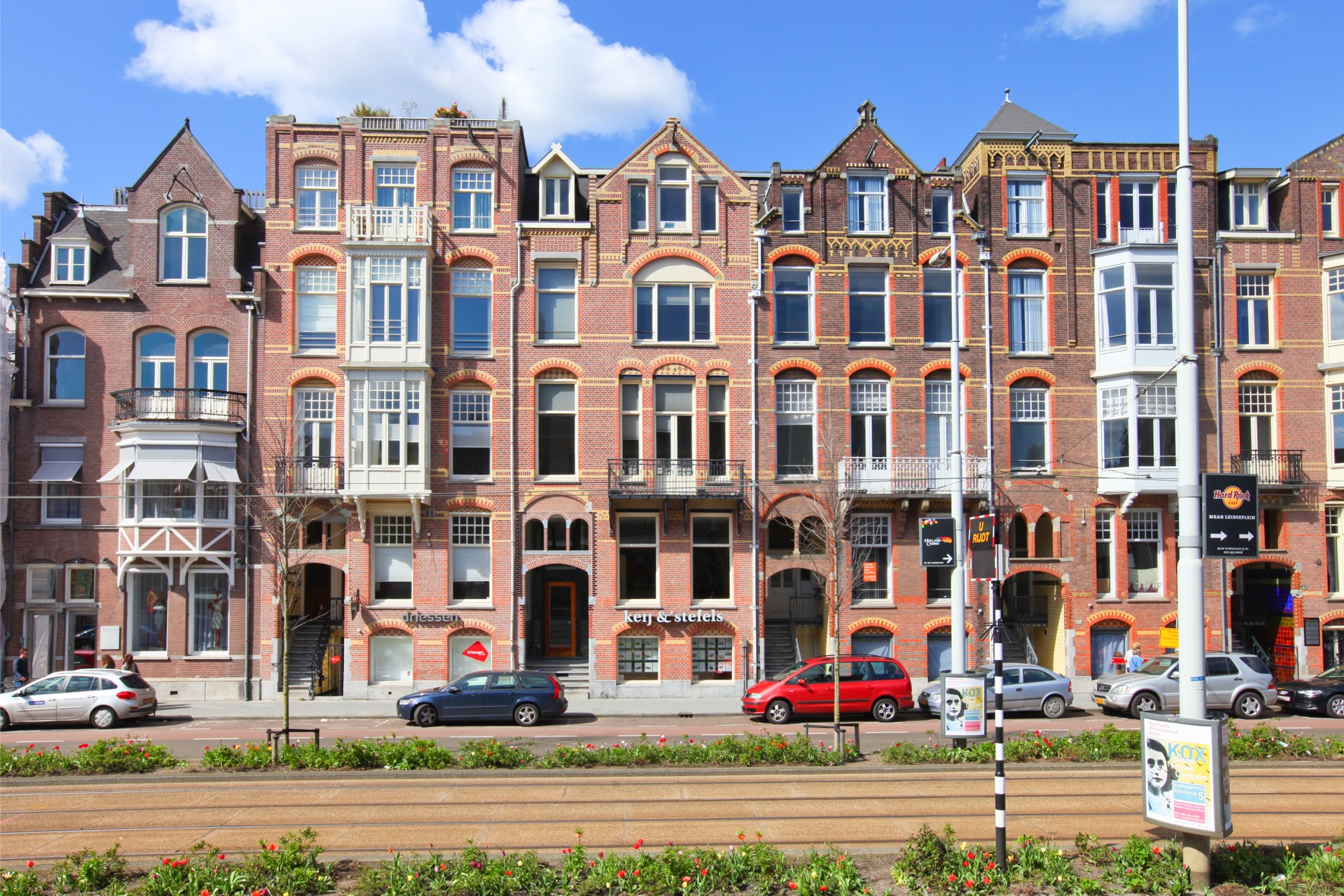 Veelzijdig in vastgoed. Makelaardij en beheer onder één dak omschrijving